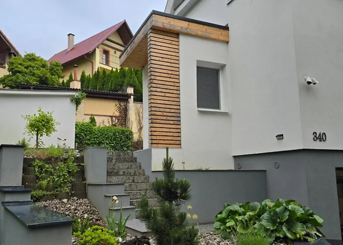 Dom Pri Jazere Tatil Evi