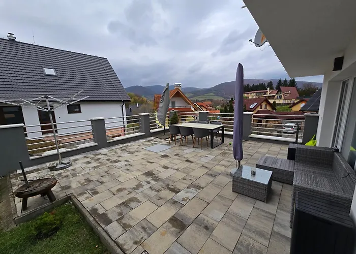 Dom Pri Jazere Tatil Evi *